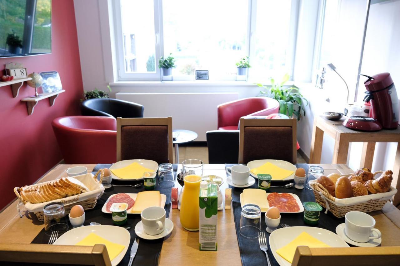 Bed And Breakfast Mentari 헨트 외부 사진